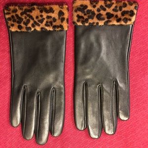 Smart device touch Merona black leather gloves